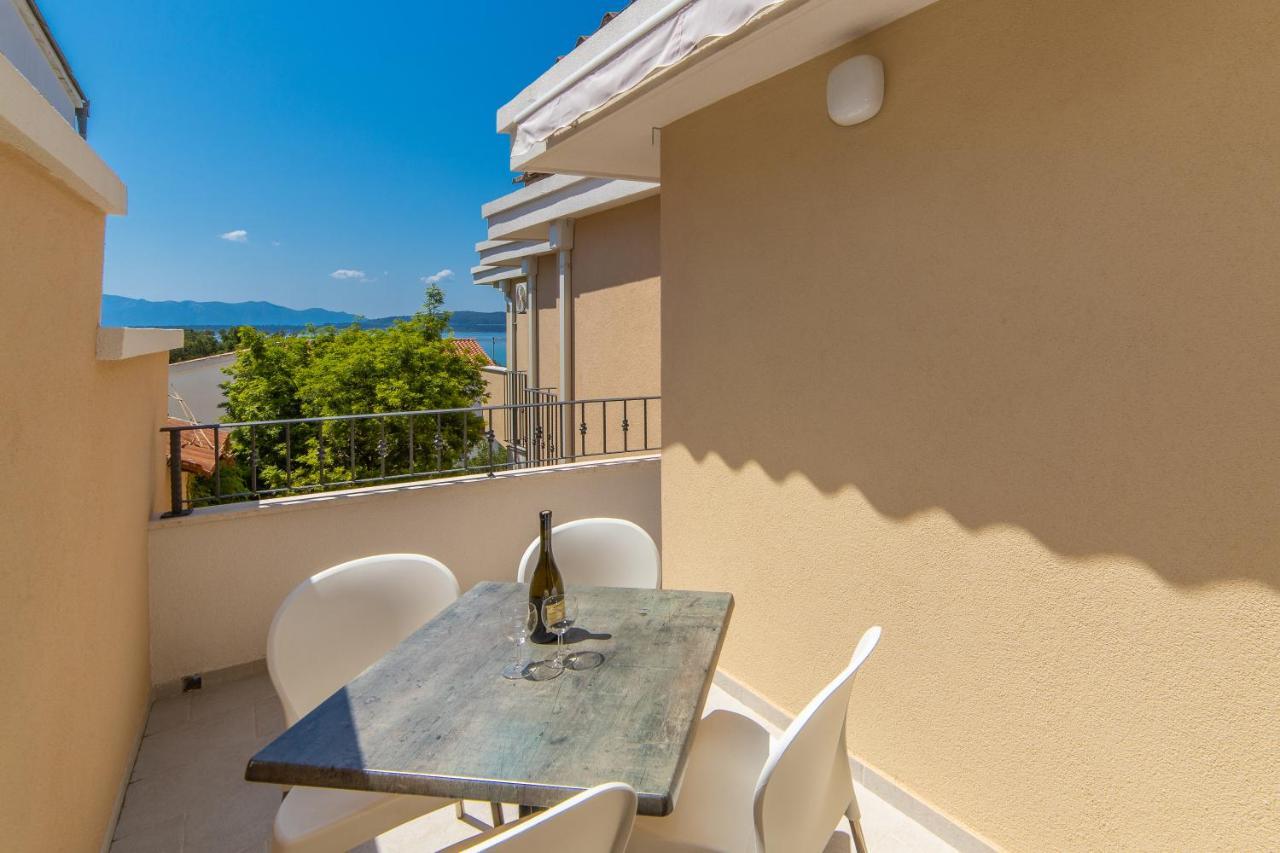 Apartmani Aida Živogošće 外观 照片