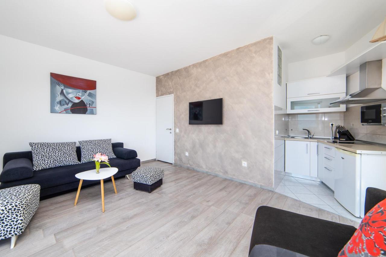 Apartmani Aida Živogošće 外观 照片