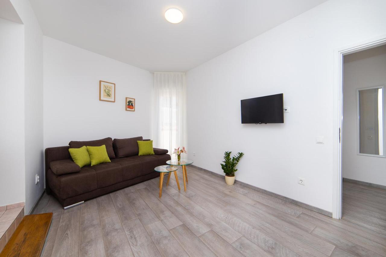 Apartmani Aida Živogošće 外观 照片
