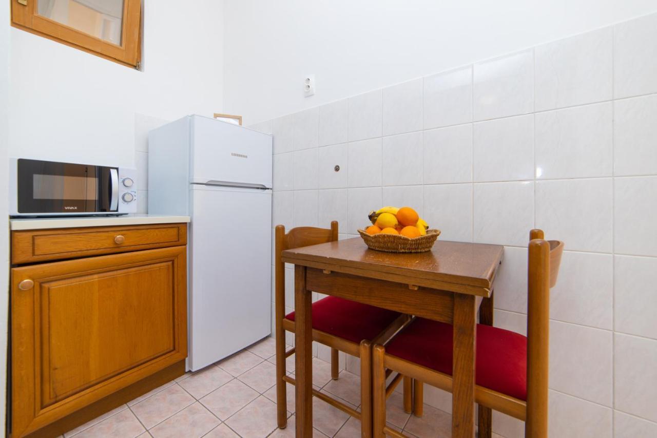 Apartmani Aida Živogošće 外观 照片