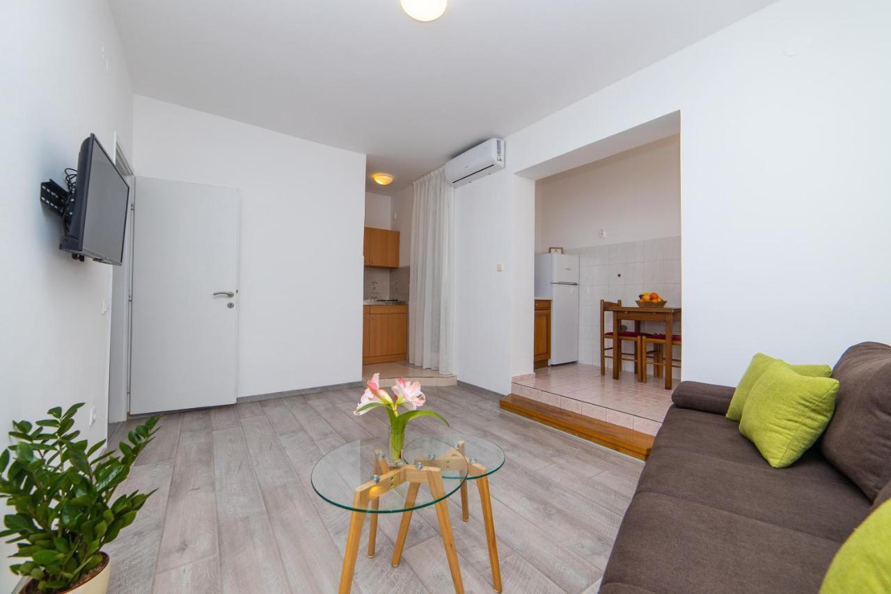 Apartmani Aida Živogošće 外观 照片