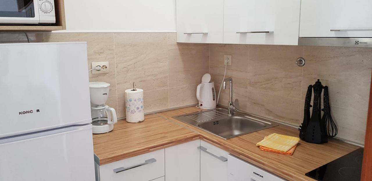 Apartmani Aida Živogošće 外观 照片